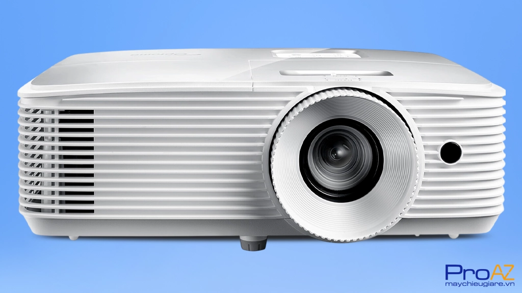 Thiết kế mặt trước máy chiếu Optoma EH336 với thấu kính hội tụ chất lượng cao, mang lại hình ảnh sắc nét chuẩn điện ảnh.