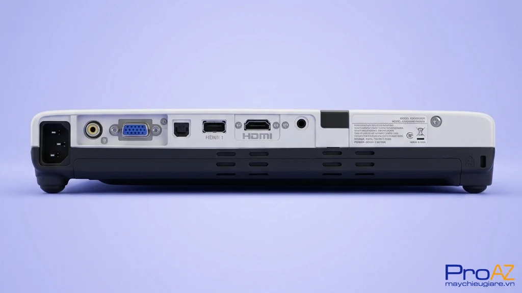 Epson EB-1776W tích hợp cổng HDMI VGA và Composite truyền tải dữ liệu hình ảnh độ nét cao.