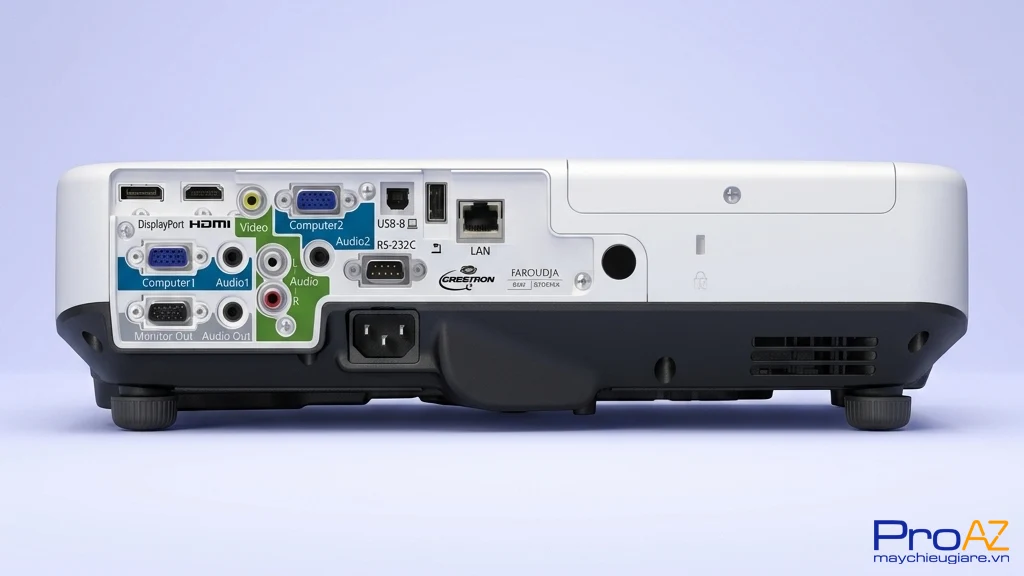 Cổng RS 232C và USB trên Epson EB-1930 cho phép trình chiếu trực tiếp và quản lý hệ thống từ xa.