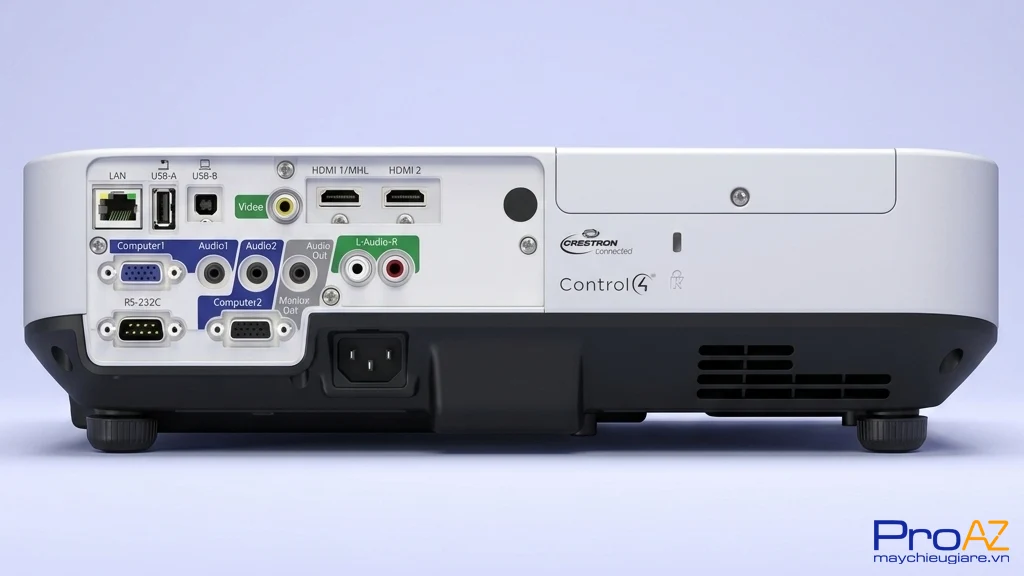 Epson EB-2245U tích hợp Wi-Fi và LAN Gigabit giúp trình chiếu không dây linh hoạt từ laptop và thiết bị di động.