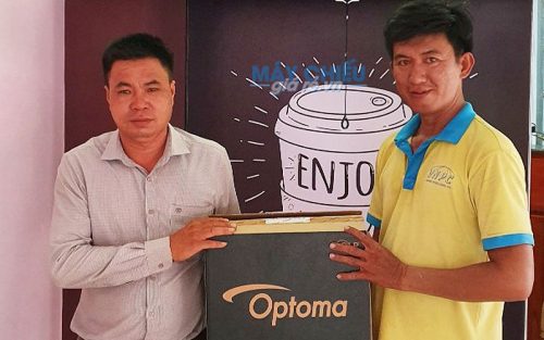 VNPC chuyên cung cấp máy chiếu Optoma chính hãng tại thị trường Việt Nam