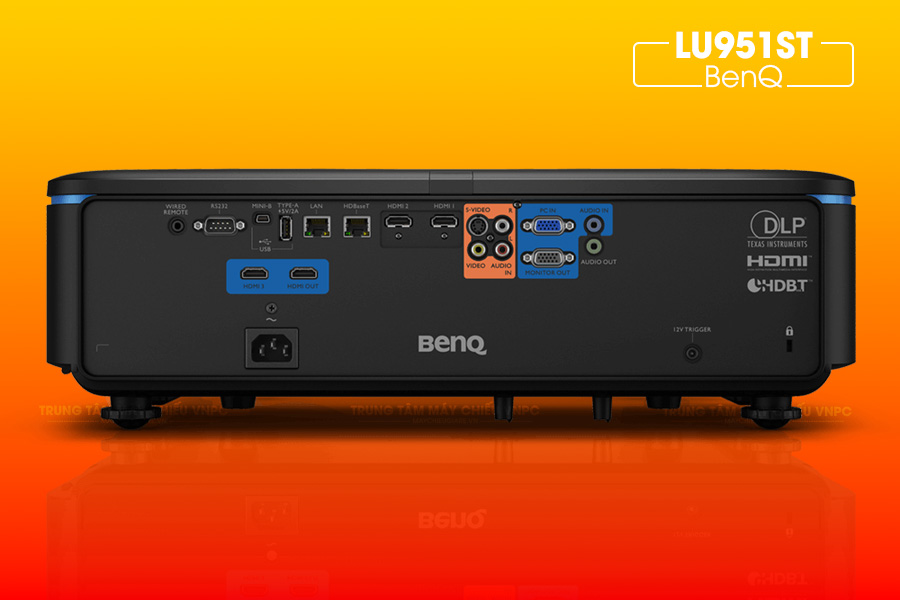 BenQ LU951ST