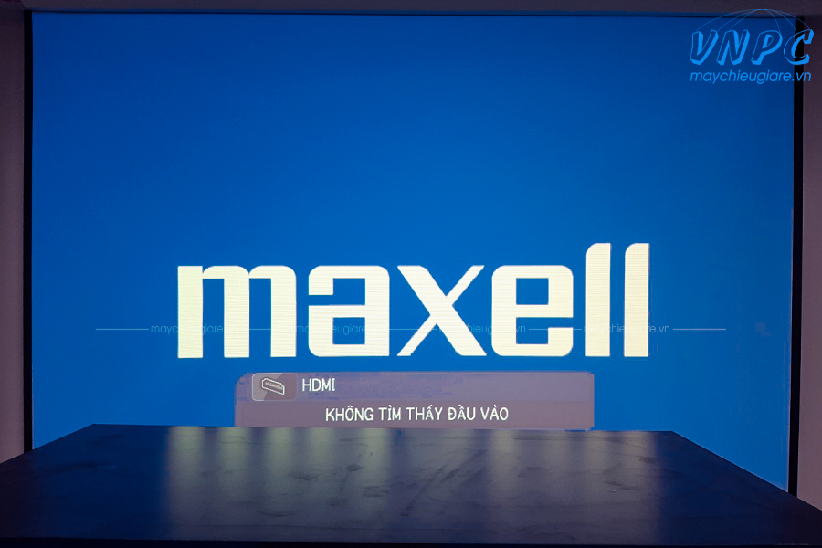 Lắp đặt 2 bộ máy chiếu Maxell MC-EX403E & MC-EX303E
